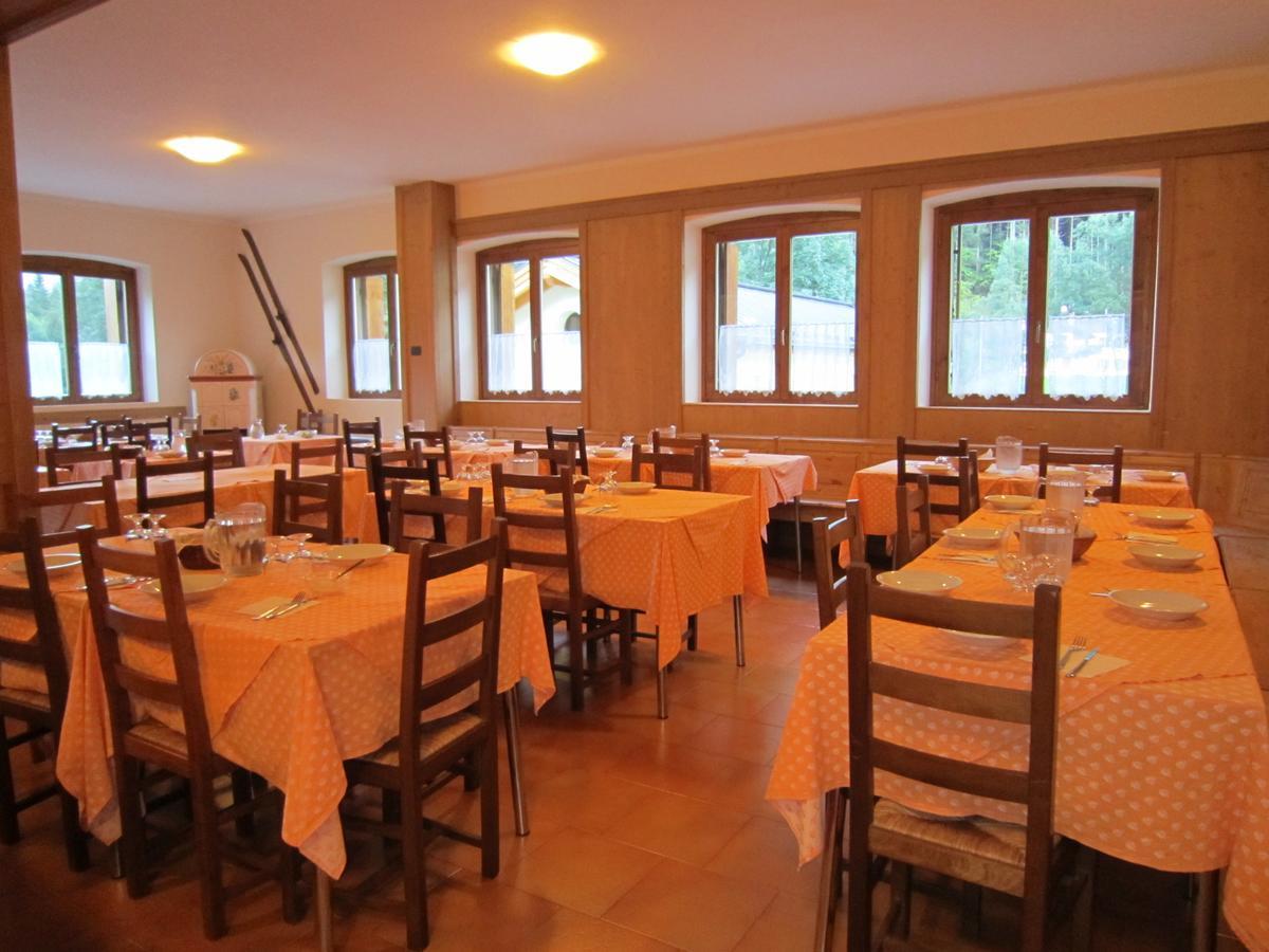 Casa Alpina Sacro Cuore Canale d'Agordo Luaran gambar