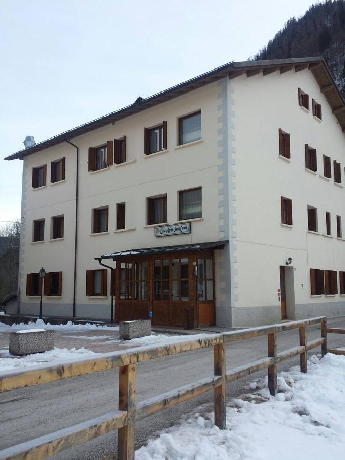 Casa Alpina Sacro Cuore Canale d'Agordo Luaran gambar