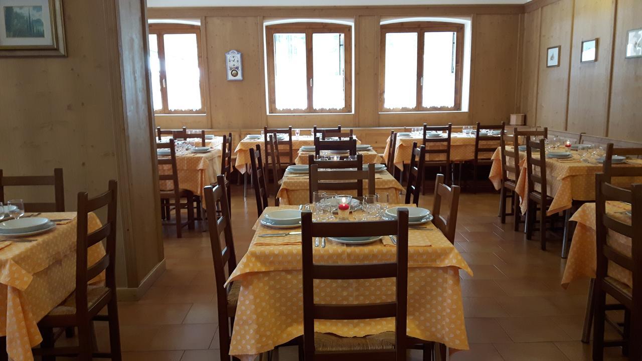 Casa Alpina Sacro Cuore Canale d'Agordo Luaran gambar